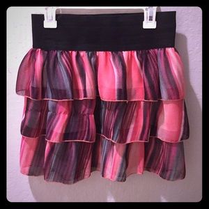Striped design stretchy skirt